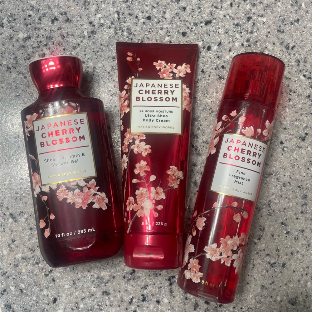 NWT 3 piece Japanese Cherry Blossom Gift Set